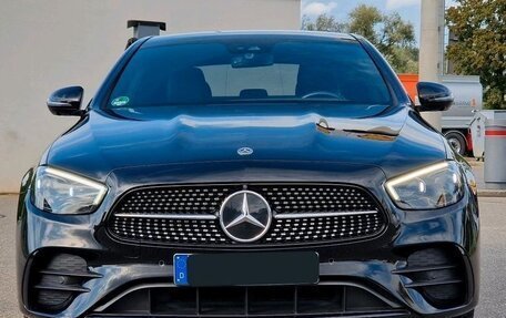 Mercedes-Benz E-Класс, 2021 год, 3 810 000 рублей, 2 фотография