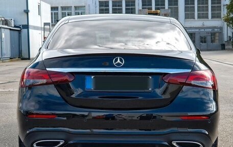 Mercedes-Benz E-Класс, 2021 год, 3 810 000 рублей, 6 фотография