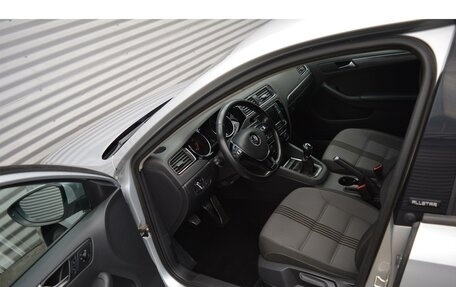 Volkswagen Jetta VI, 2016 год, 1 399 000 рублей, 17 фотография