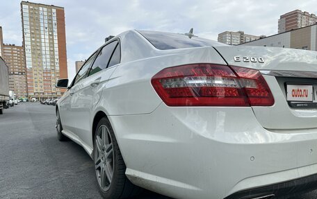 Mercedes-Benz E-Класс, 2012 год, 1 950 000 рублей, 8 фотография