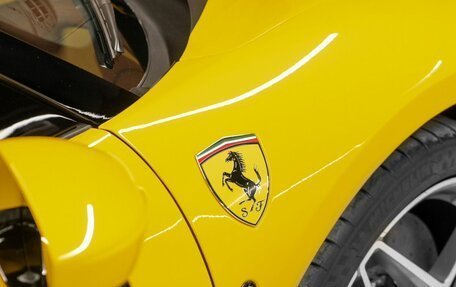 Ferrari F8, 2023 год, 48 000 000 рублей, 11 фотография