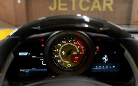 Ferrari F8, 2023 год, 48 000 000 рублей, 27 фотография