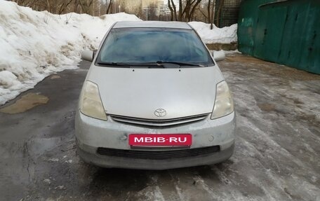 Toyota Prius, 2006 год, 650 000 рублей, 6 фотография
