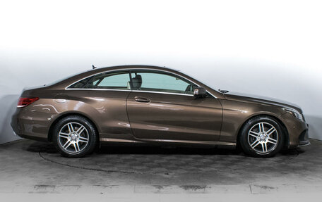 Mercedes-Benz E-Класс, 2014 год, 2 350 000 рублей, 4 фотография