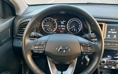 Hyundai Elantra VI рестайлинг, 2019 год, 1 845 000 рублей, 17 фотография
