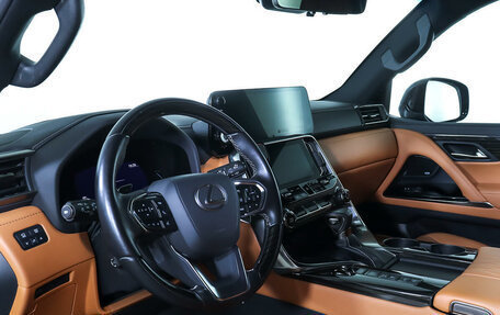 Lexus LX, 2022 год, 17 990 000 рублей, 13 фотография
