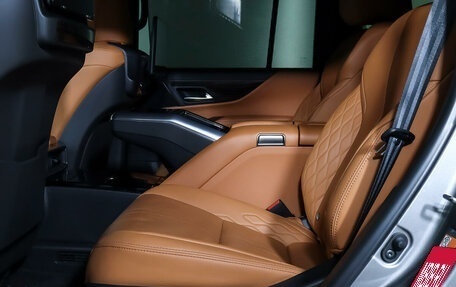 Lexus LX, 2022 год, 17 990 000 рублей, 12 фотография