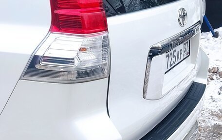 Toyota Land Cruiser Prado 150 рестайлинг 2, 2012 год, 3 200 000 рублей, 17 фотография