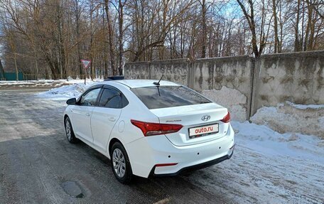 Hyundai Solaris II рестайлинг, 2019 год, 1 400 000 рублей, 10 фотография