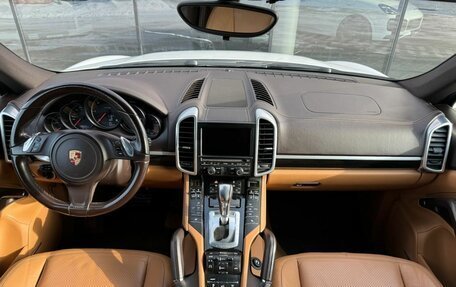 Porsche Cayenne III, 2013 год, 3 390 000 рублей, 28 фотография