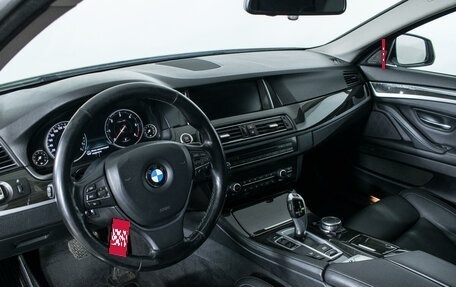 BMW 5 серия, 2016 год, 3 479 000 рублей, 13 фотография
