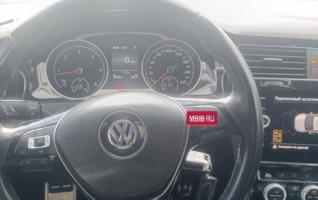 Volkswagen Golf VII, 2018 год, 2 000 000 рублей, 3 фотография