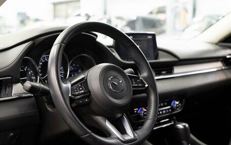 Mazda 6, 2019 год, 2 350 000 рублей, 5 фотография