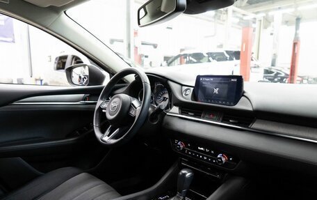 Mazda 6, 2019 год, 2 350 000 рублей, 18 фотография