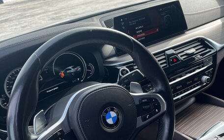 BMW 5 серия, 2018 год, 3 888 000 рублей, 8 фотография
