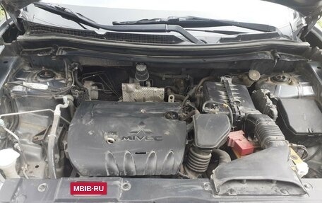 Mitsubishi Outlander III рестайлинг 3, 2012 год, 1 750 000 рублей, 3 фотография