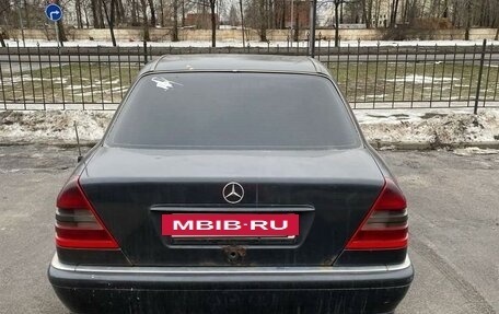 Mercedes-Benz C-Класс, 1995 год, 150 000 рублей, 5 фотография