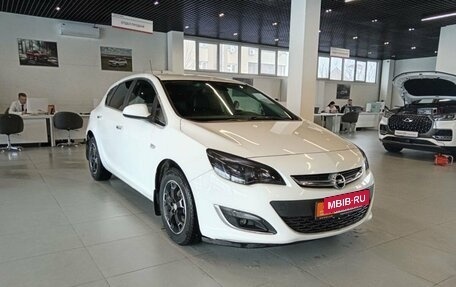 Opel Astra J, 2012 год, 797 000 рублей, 8 фотография