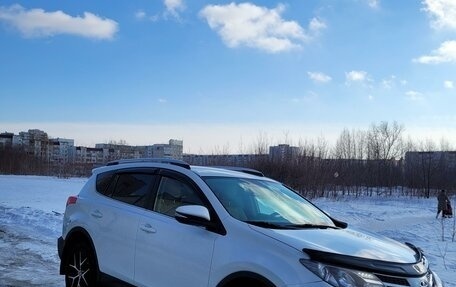 Toyota RAV4, 2014 год, 2 480 000 рублей, 3 фотография