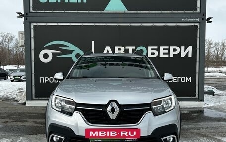 Renault Sandero II рестайлинг, 2019 год, 1 401 000 рублей, 2 фотография