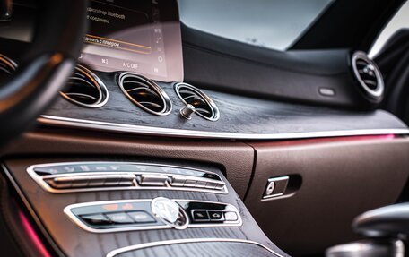 Mercedes-Benz E-Класс AMG, 2018 год, 4 990 000 рублей, 12 фотография