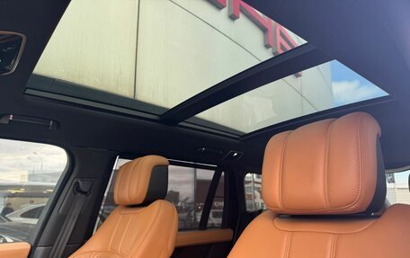 Land Rover Range Rover IV рестайлинг, 2018 год, 9 900 000 рублей, 31 фотография