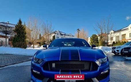 Ford Mustang VI рестайлинг, 2017 год, 9 800 000 рублей, 8 фотография