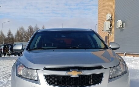 Chevrolet Cruze II, 2012 год, 890 000 рублей, 3 фотография