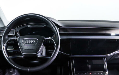 Audi A8, 2022 год, 13 000 000 рублей, 12 фотография