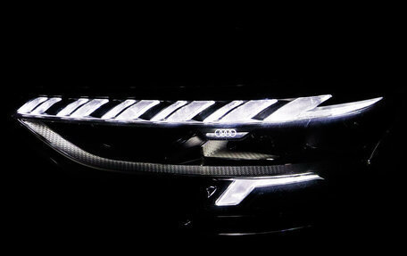 Audi A8, 2022 год, 13 000 000 рублей, 19 фотография