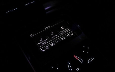 Audi A8, 2022 год, 13 000 000 рублей, 36 фотография