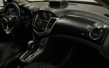 Chevrolet Cruze II, 2011 год, 900 000 рублей, 9 фотография