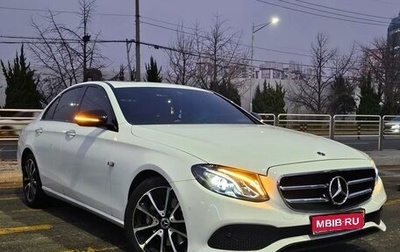 Mercedes-Benz E-Класс, 2019 год, 3 448 000 рублей, 1 фотография