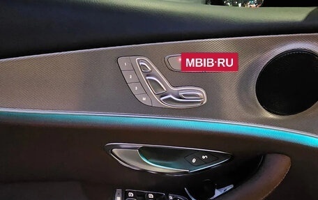 Mercedes-Benz E-Класс, 2019 год, 3 448 000 рублей, 8 фотография