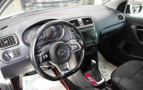 Volkswagen Polo VI (EU Market), 2018 год, 1 300 000 рублей, 9 фотография