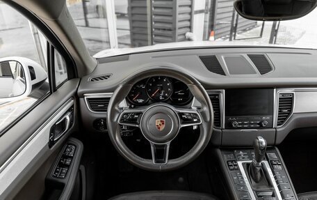 Porsche Macan I рестайлинг, 2018 год, 4 700 000 рублей, 17 фотография