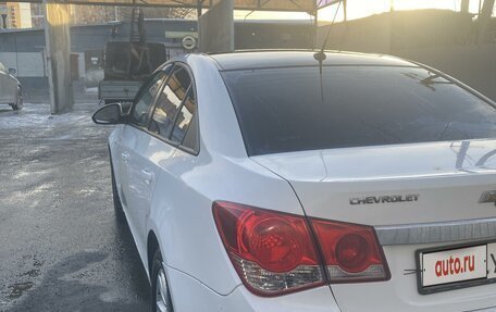 Chevrolet Cruze II, 2013 год, 600 000 рублей, 4 фотография