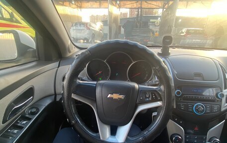 Chevrolet Cruze II, 2013 год, 600 000 рублей, 12 фотография