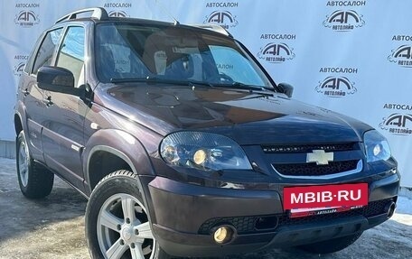 Chevrolet Niva I рестайлинг, 2018 год, 1 139 000 рублей, 2 фотография