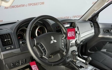 Mitsubishi Pajero IV, 2012 год, 1 645 000 рублей, 11 фотография