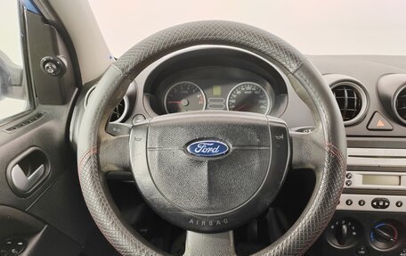 Ford Fiesta, 2005 год, 449 000 рублей, 19 фотография