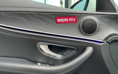 Mercedes-Benz E-Класс, 2019 год, 3 955 000 рублей, 9 фотография