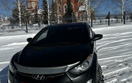 Hyundai Avante, 2012 год, 1 200 000 рублей, 2 фотография
