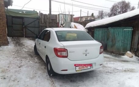 Renault Logan II, 2018 год, 630 000 рублей, 3 фотография