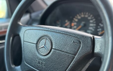 Mercedes-Benz C-Класс, 1993 год, 299 000 рублей, 19 фотография