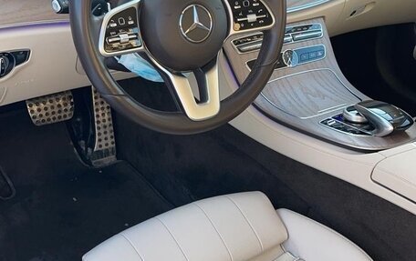 Mercedes-Benz E-Класс, 2018 год, 5 000 000 рублей, 7 фотография