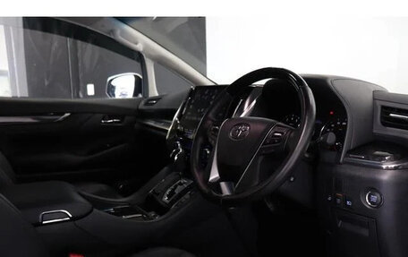Toyota Alphard III, 2020 год, 3 260 000 рублей, 14 фотография