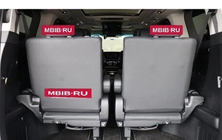 Toyota Alphard III, 2020 год, 3 260 000 рублей, 25 фотография