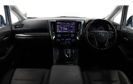 Toyota Alphard III, 2020 год, 3 215 000 рублей, 35 фотография