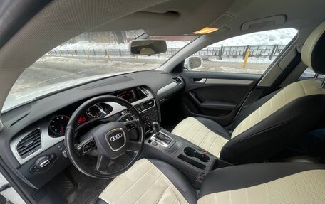 Audi A4, 2011 год, 880 000 рублей, 14 фотография